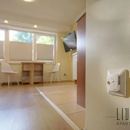 Appartement Sunny With Parking, Self-check-in & Wi-fi
